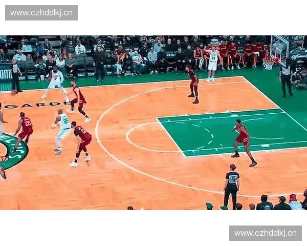 实时掌握最新nba比分直播动态带你第一时间了解每场比赛精彩瞬间 实时掌握最新nba比分直播动态带你第一时间了解每场比赛精彩瞬间
